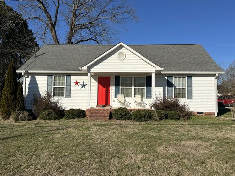 104 Lincoln St Ethridge TN 38456