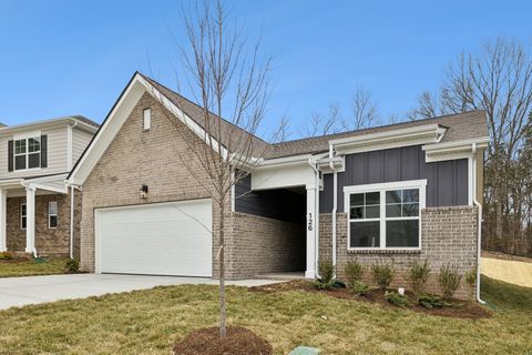 126 Cades Bluff Lebanon TN 37087