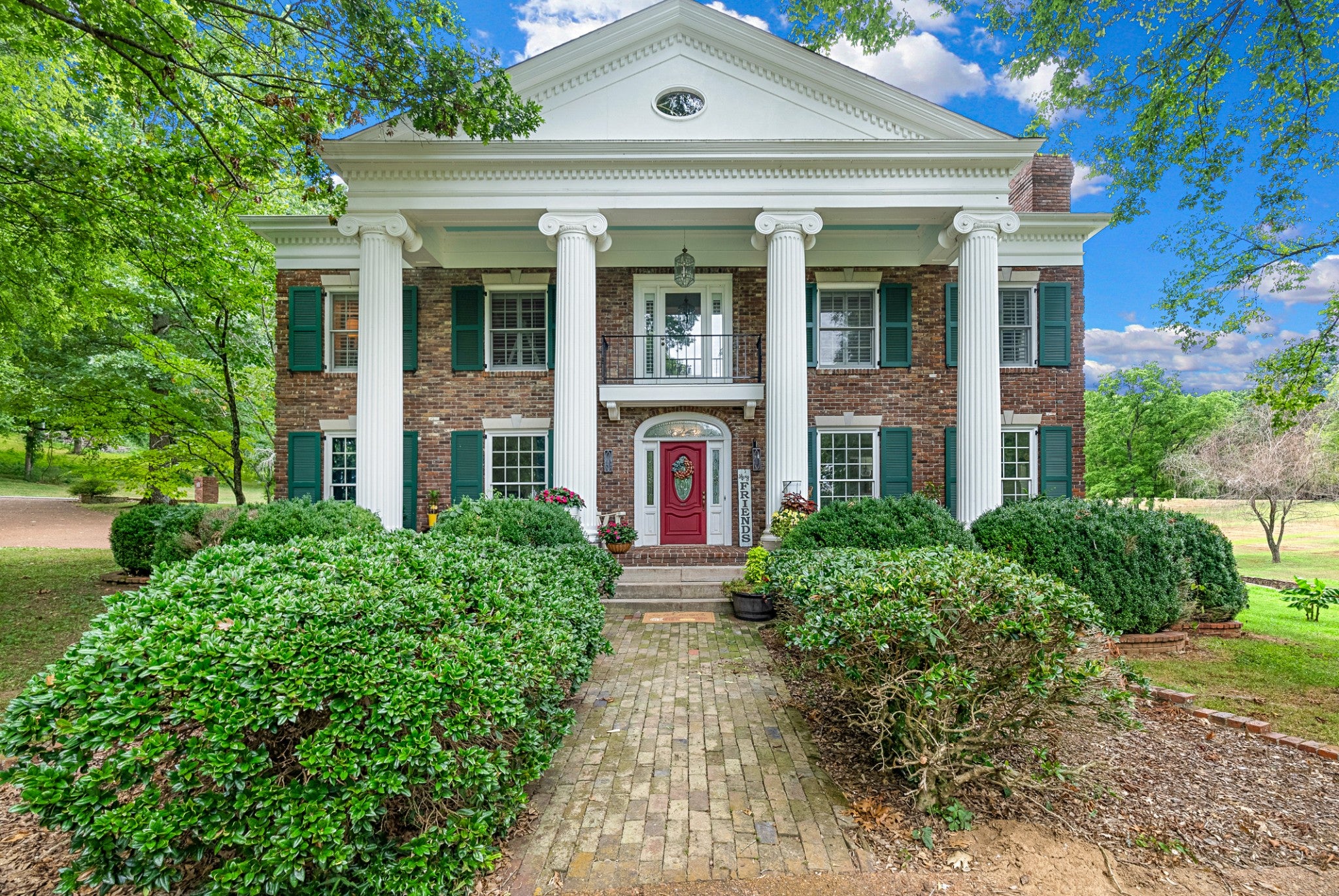 2142 Braly Ln
