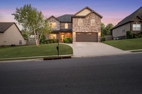 166 Melbourne Dr Clarksville TN 37043