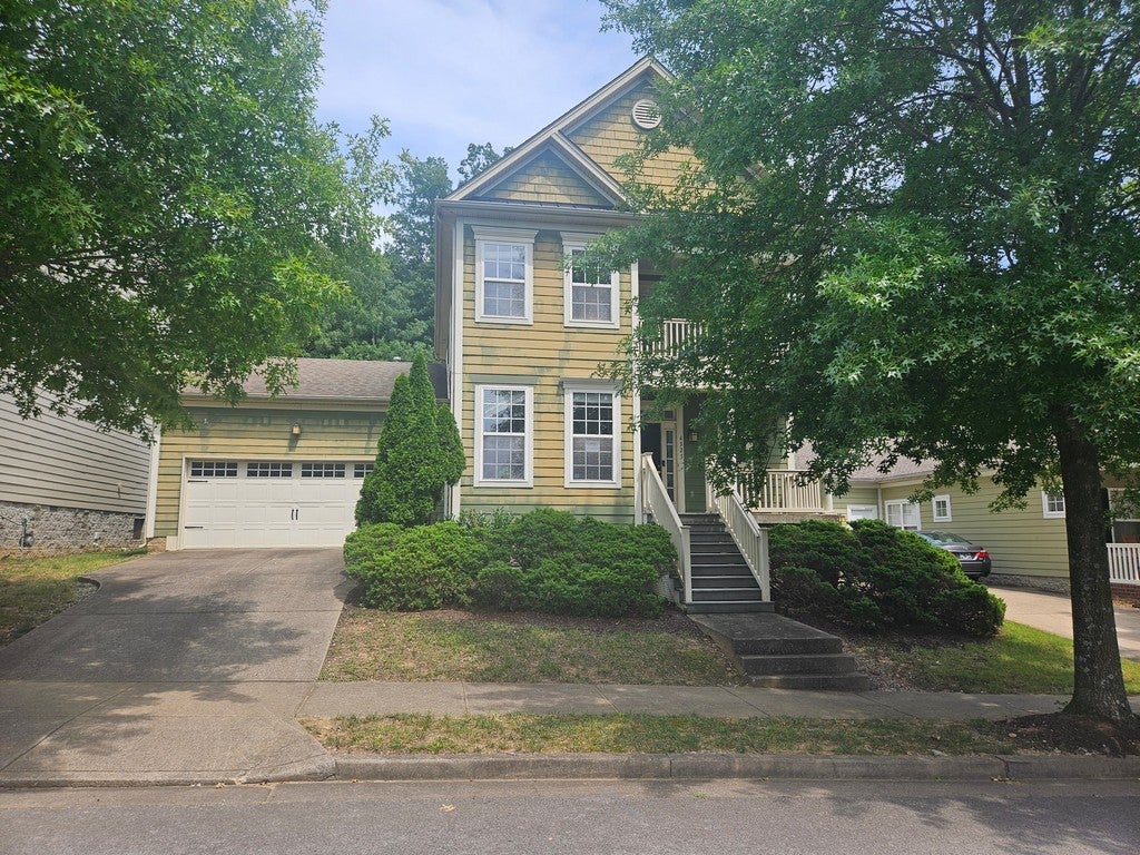 3-bed listing at 4323 Barnes Cove Dr, Nashville