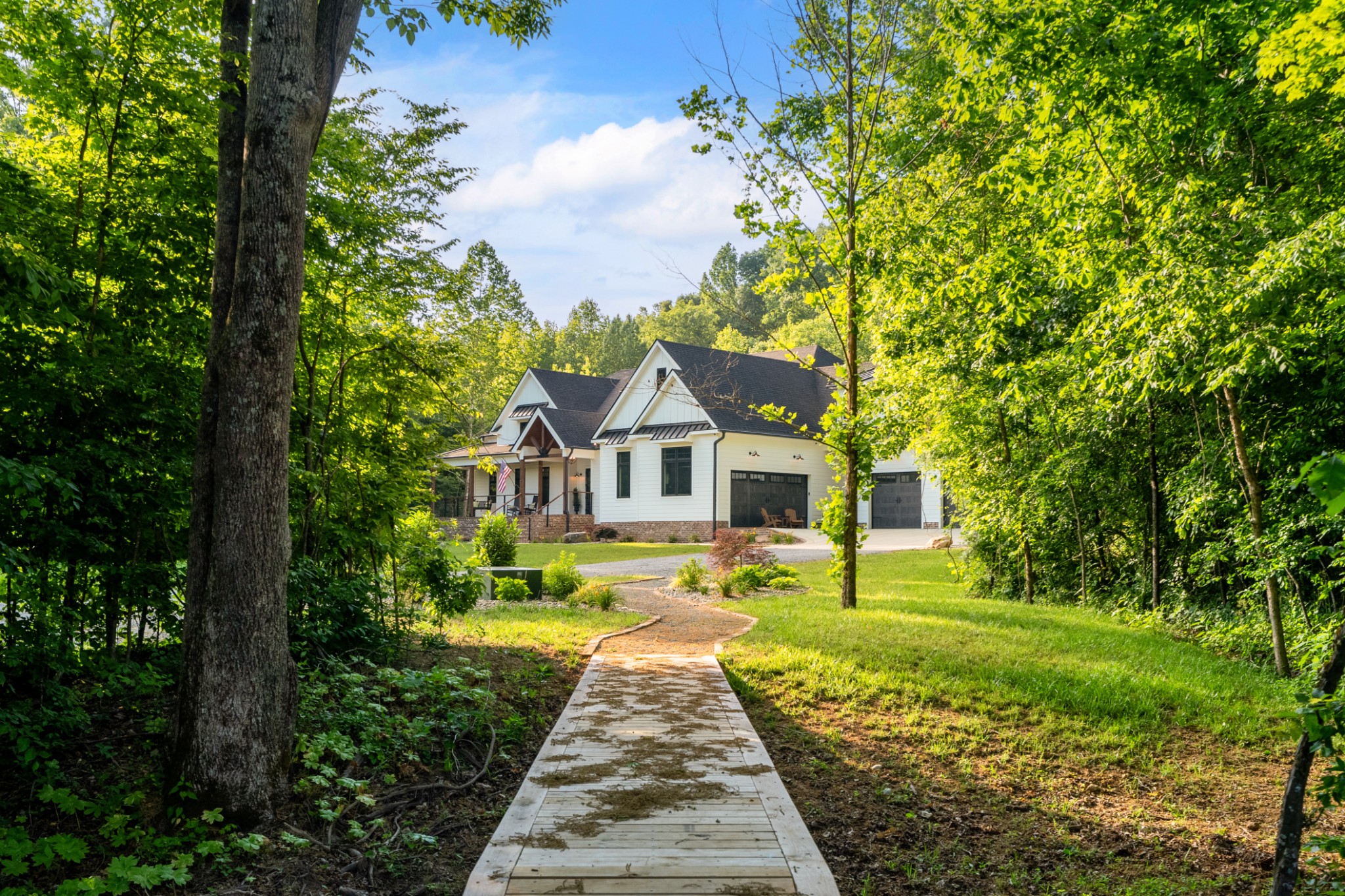 2133 Bear Creek Rd