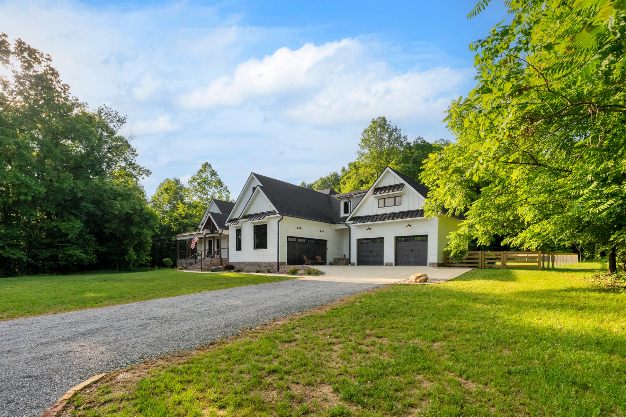 2133 Bear Creek Rd