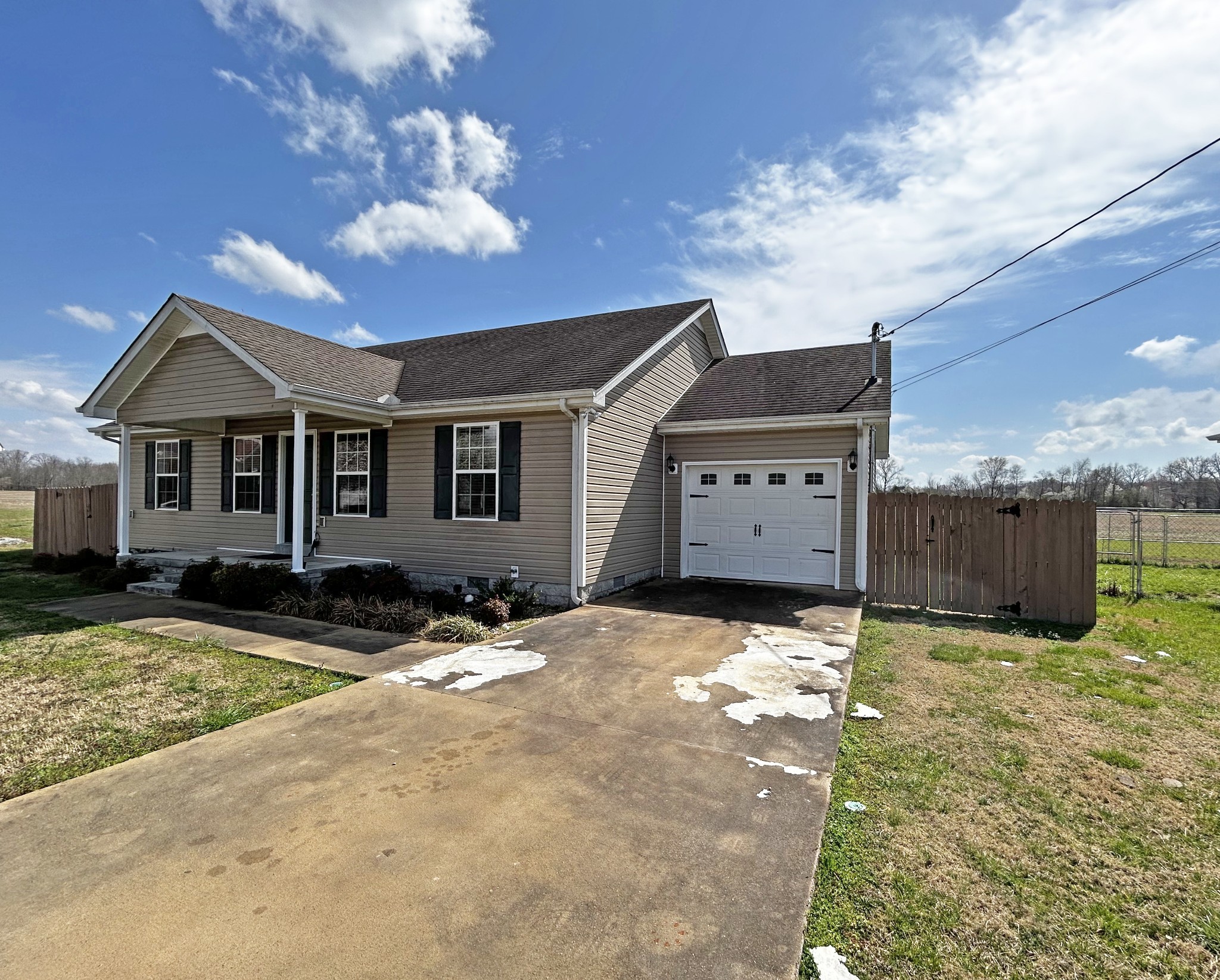 72 Liberty Ct