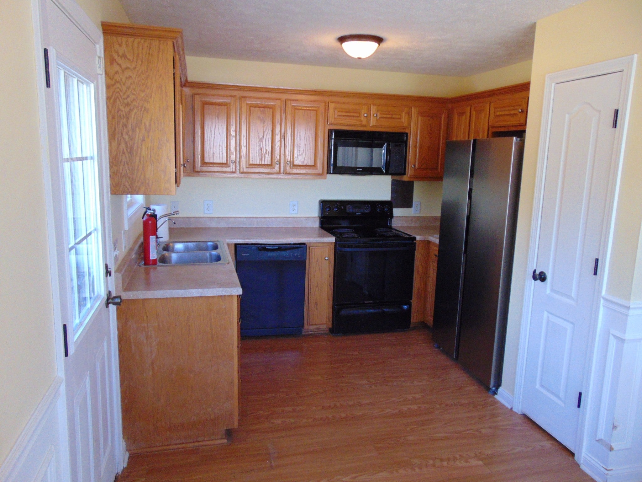 1534 Joanne Cir