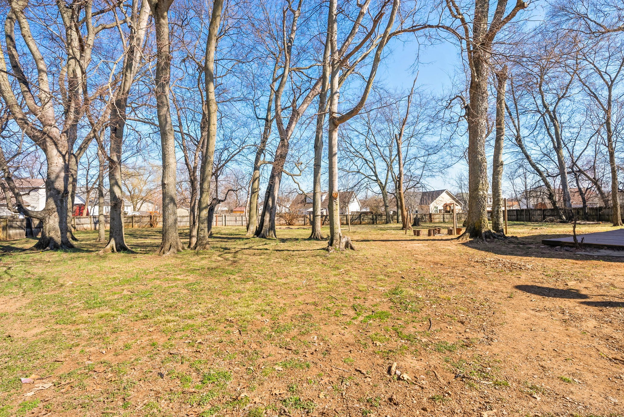 Clarksville, Tennessee 37042, United States, 3 Bedrooms Bedrooms, ,3 BathroomsBathrooms,Residential,Active,88751