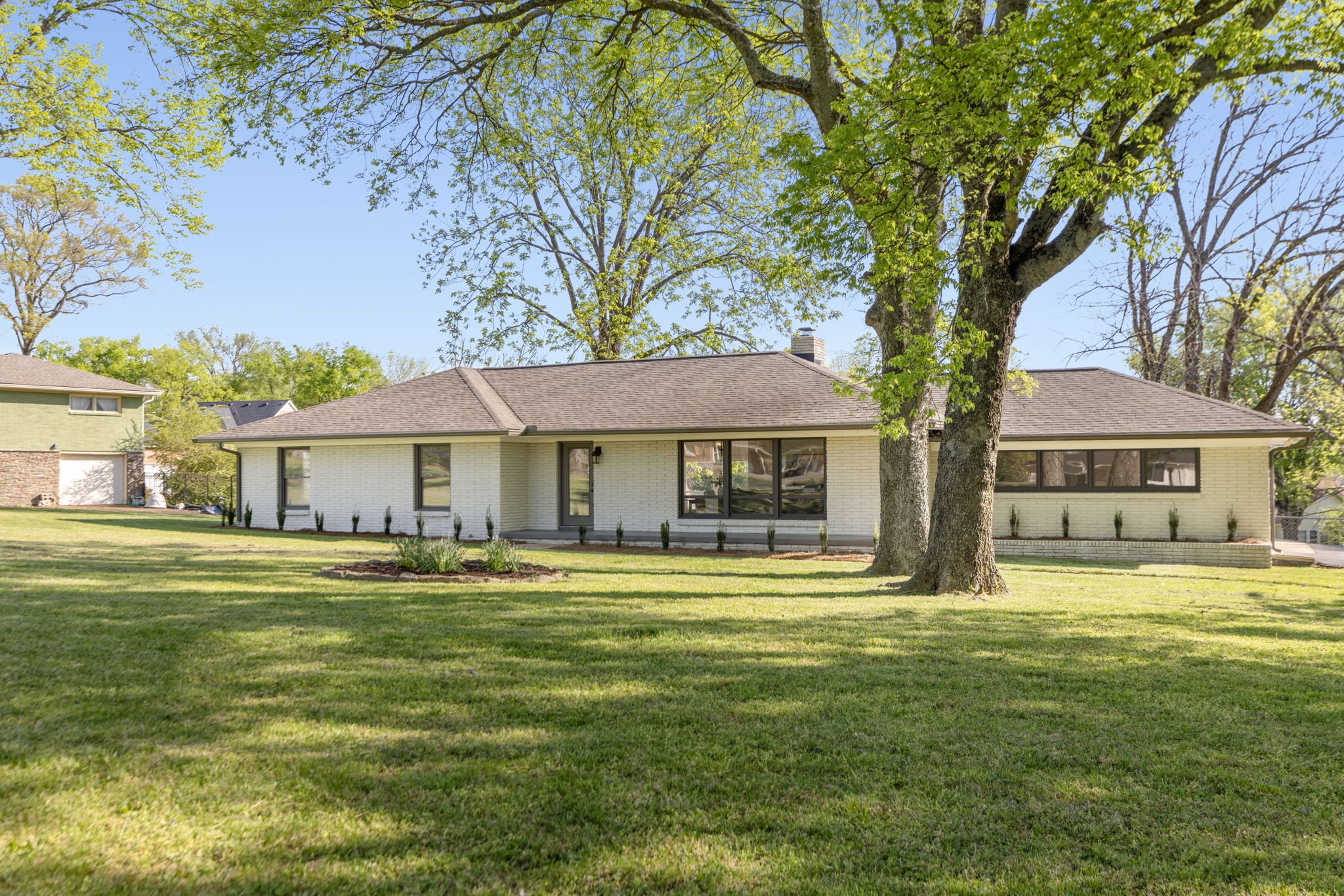 305 Shepherd Hills Dr