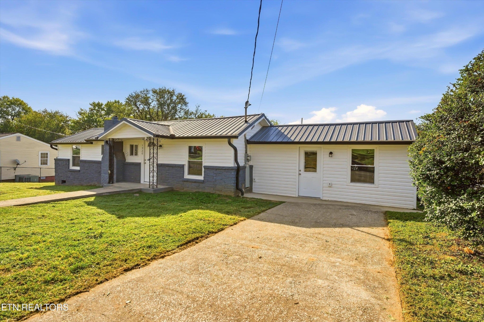 1920 Jourolman Ave