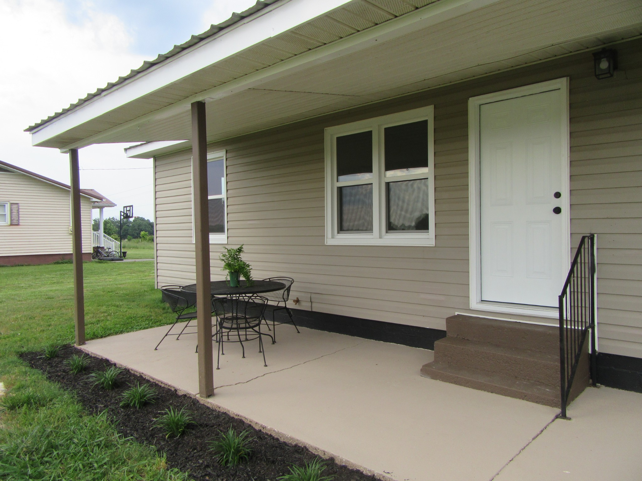 Photo 16 of 20 of 24 Pleasant Ridge Ct house