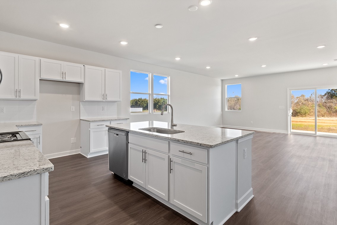 405 Gladstone Way