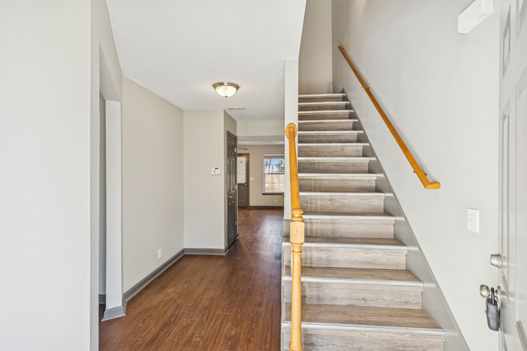 2043 Bradyville Pike