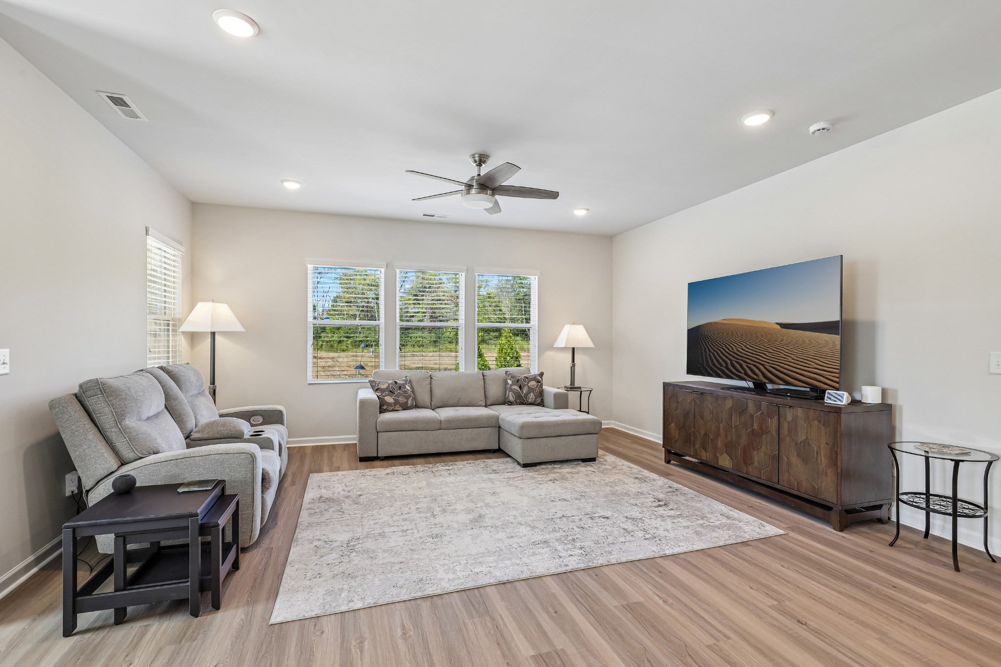 2812 Campanella Dr