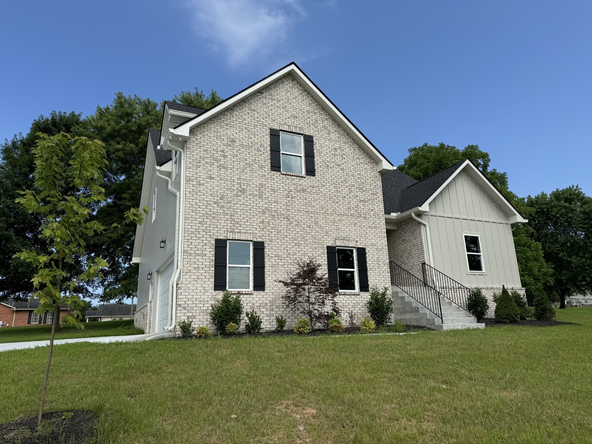 65 Misty Ln