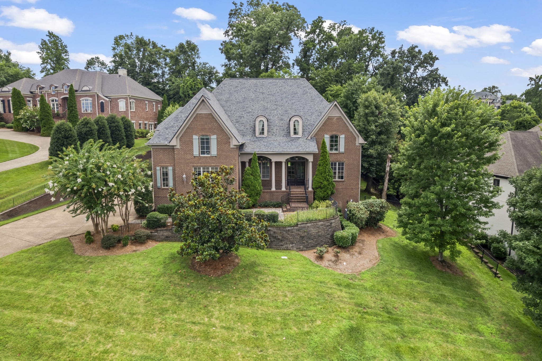 Photo 1 of 100 — 7 Crooked Stick Ln, Brentwood, TN 37027