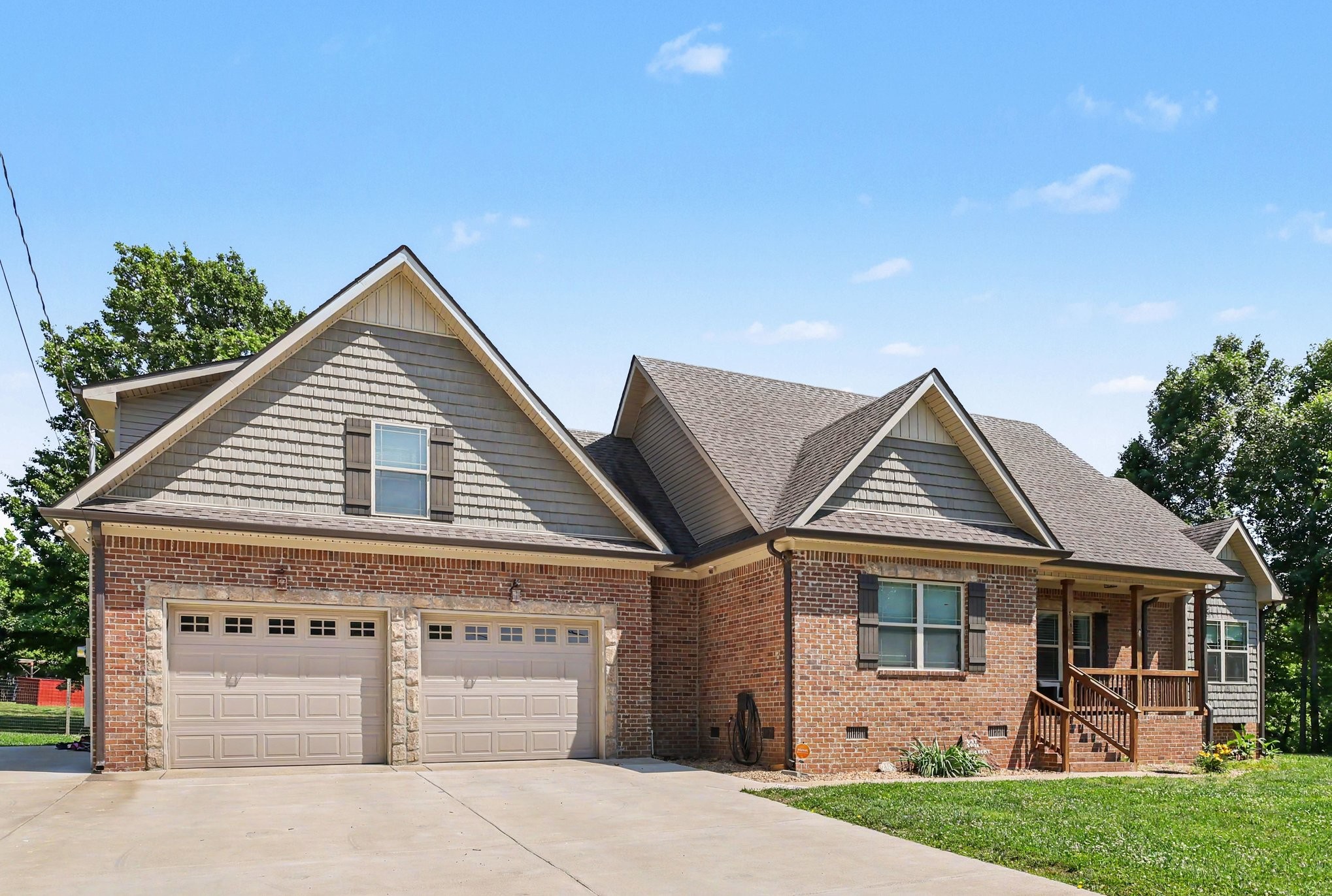 210 Brynlee Ct