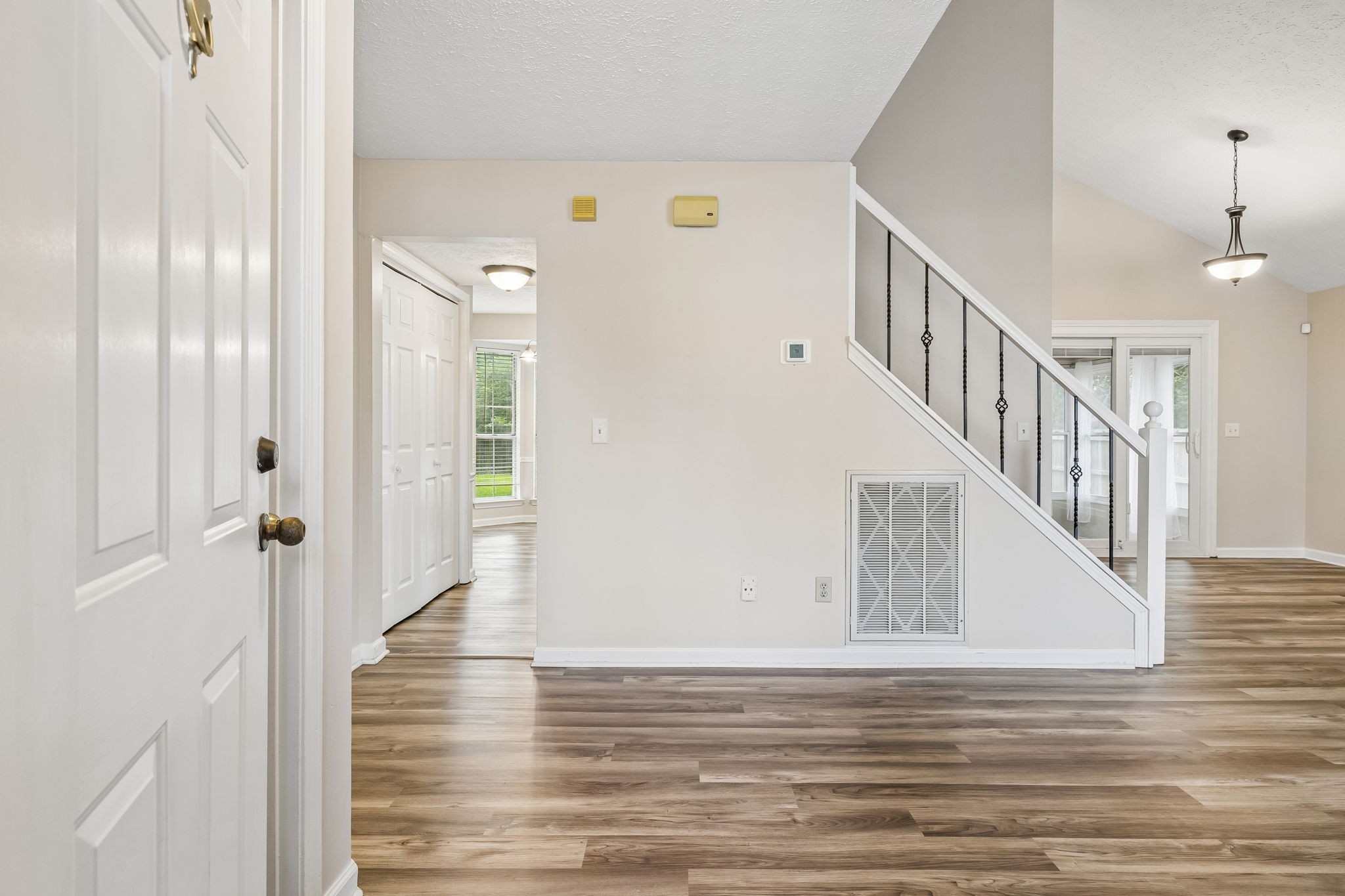 4304 Brackenwood Dr
