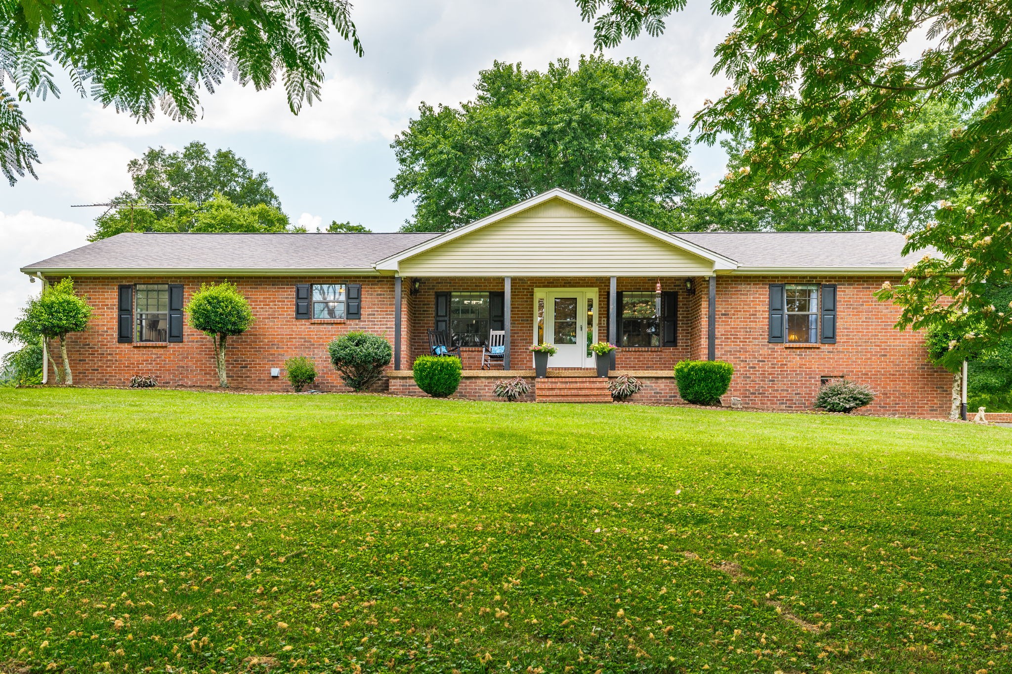 1901 Scotty Parker Rd