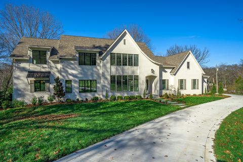 Photo of 6113 Pinehurst Drive, Nashville, TN 37215 (MLS # 2468124)