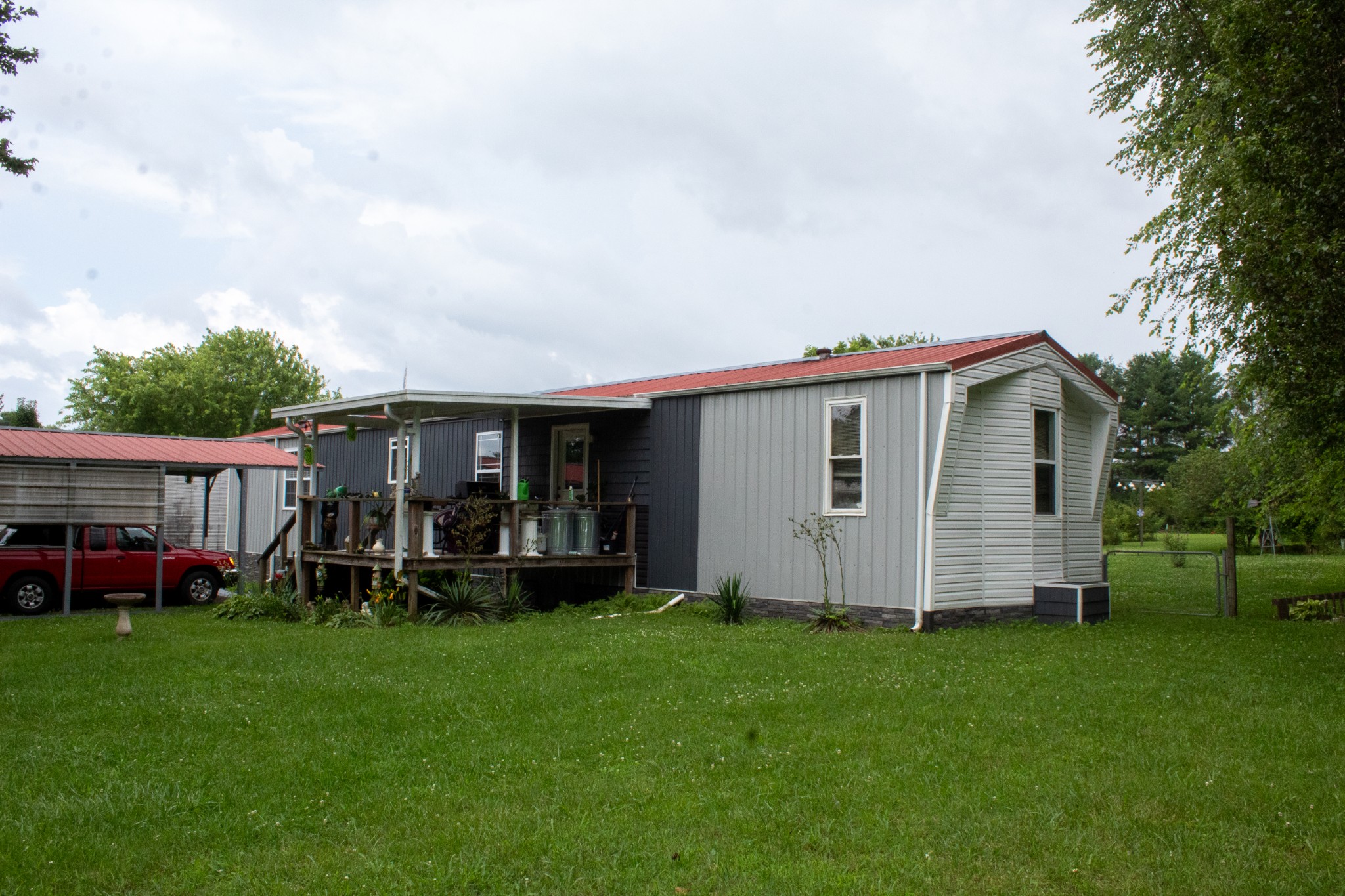 137 James Robert Ln - Photo 2