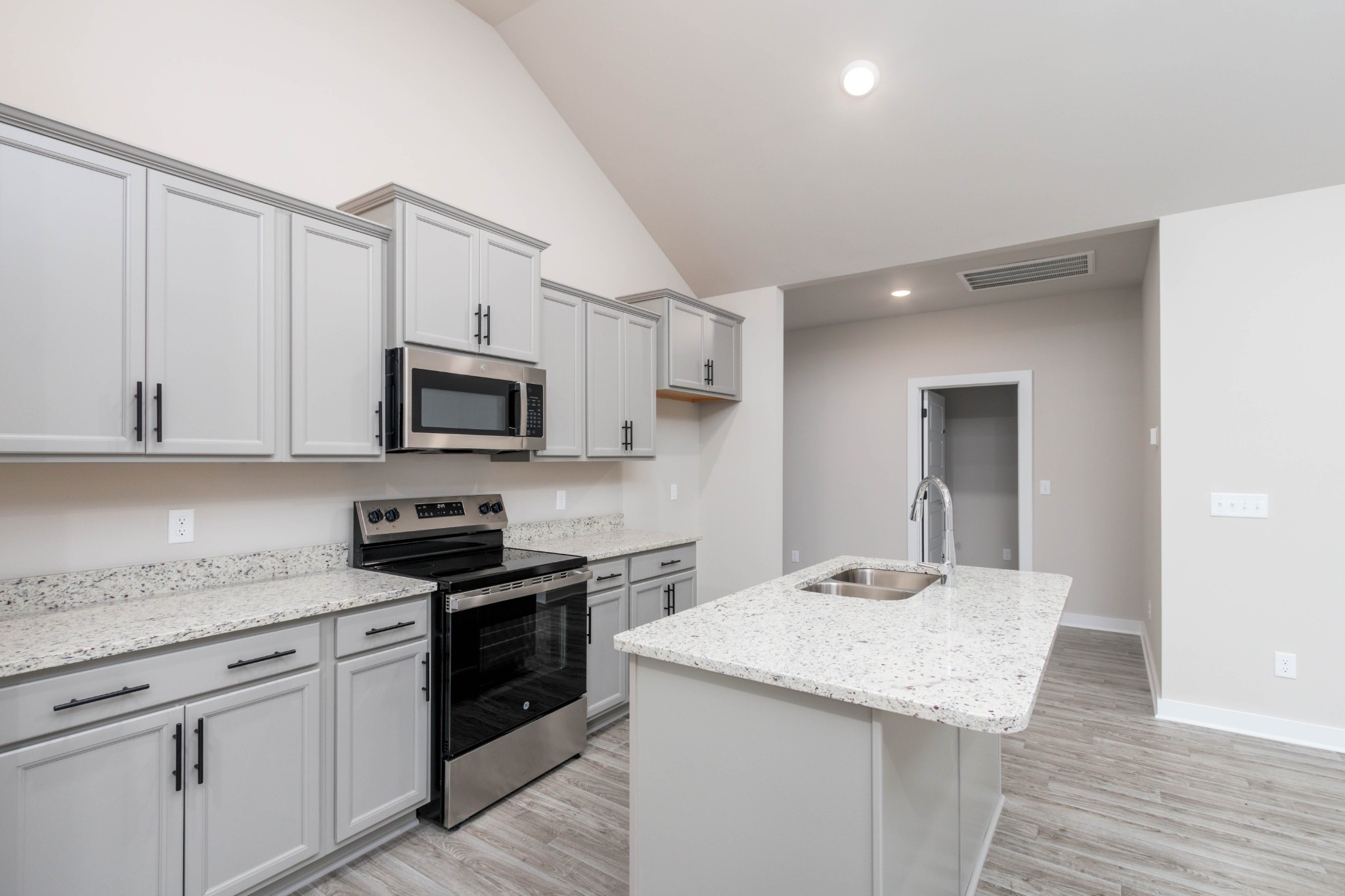 2209 Seahunter Ct