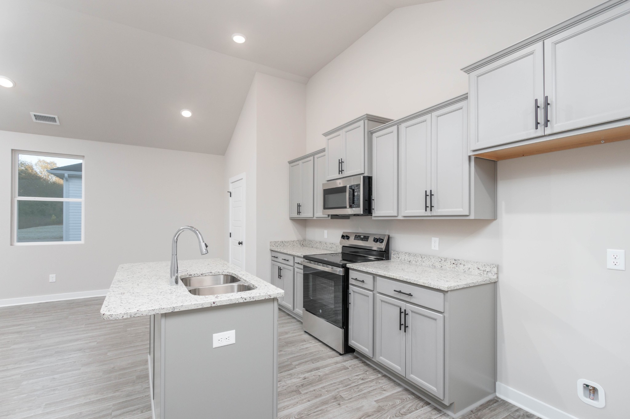 2209 Seahunter Ct