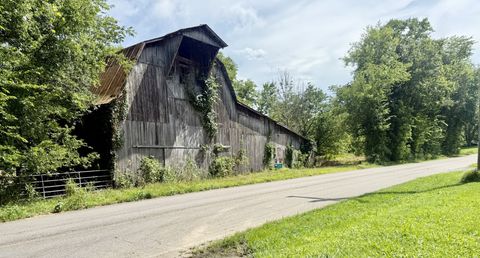 6866 Greenvale Rd Watertown TN 37184