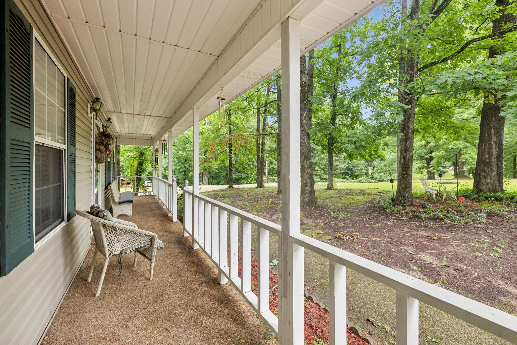 219 Lakeview Dr