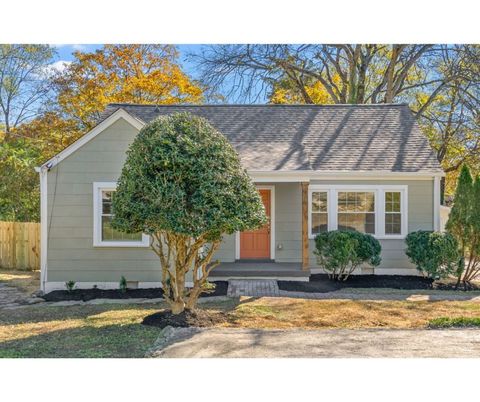 1934 Riverwood Dr Nashville TN 37216