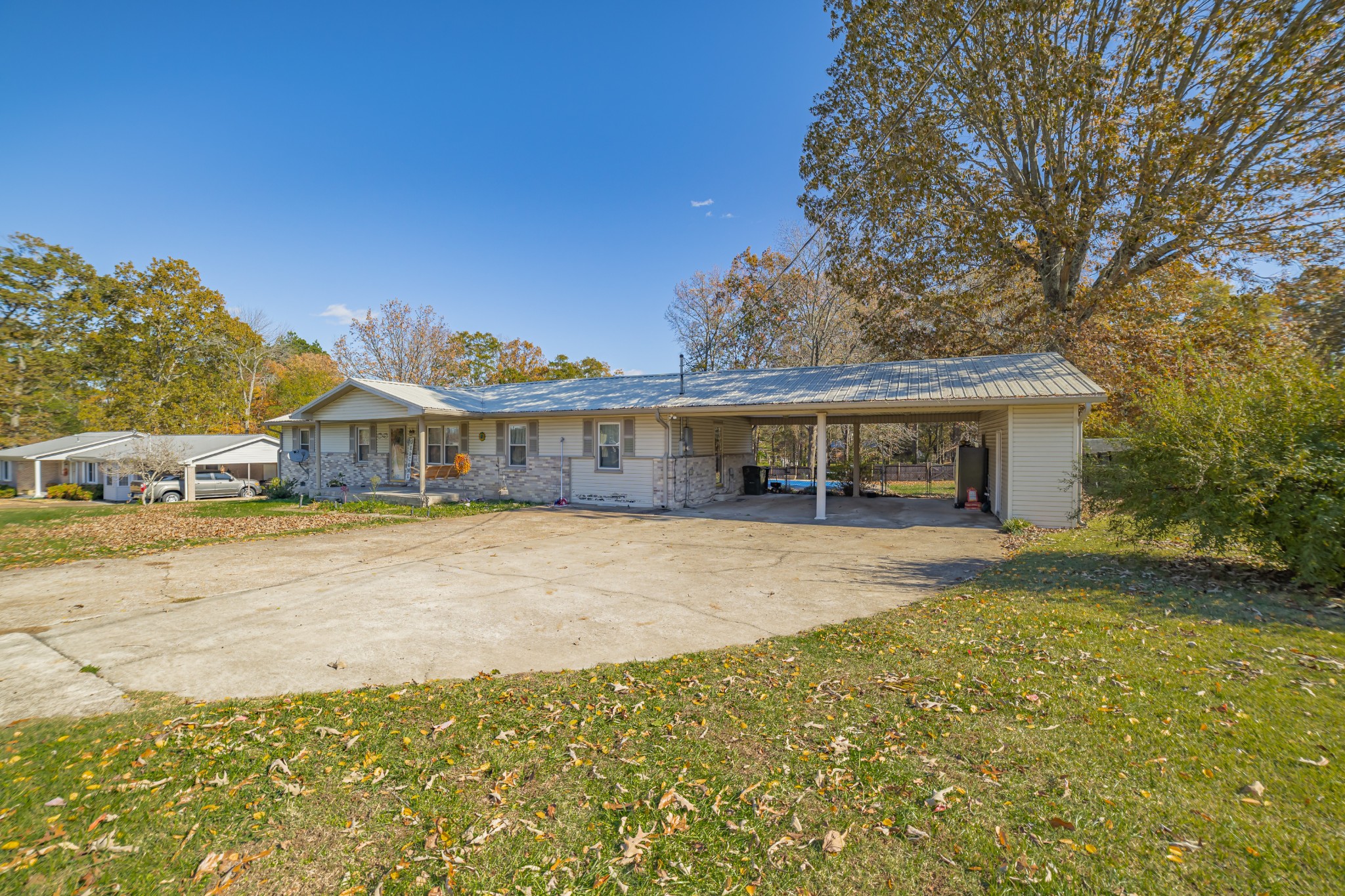 17 Hodge Ln