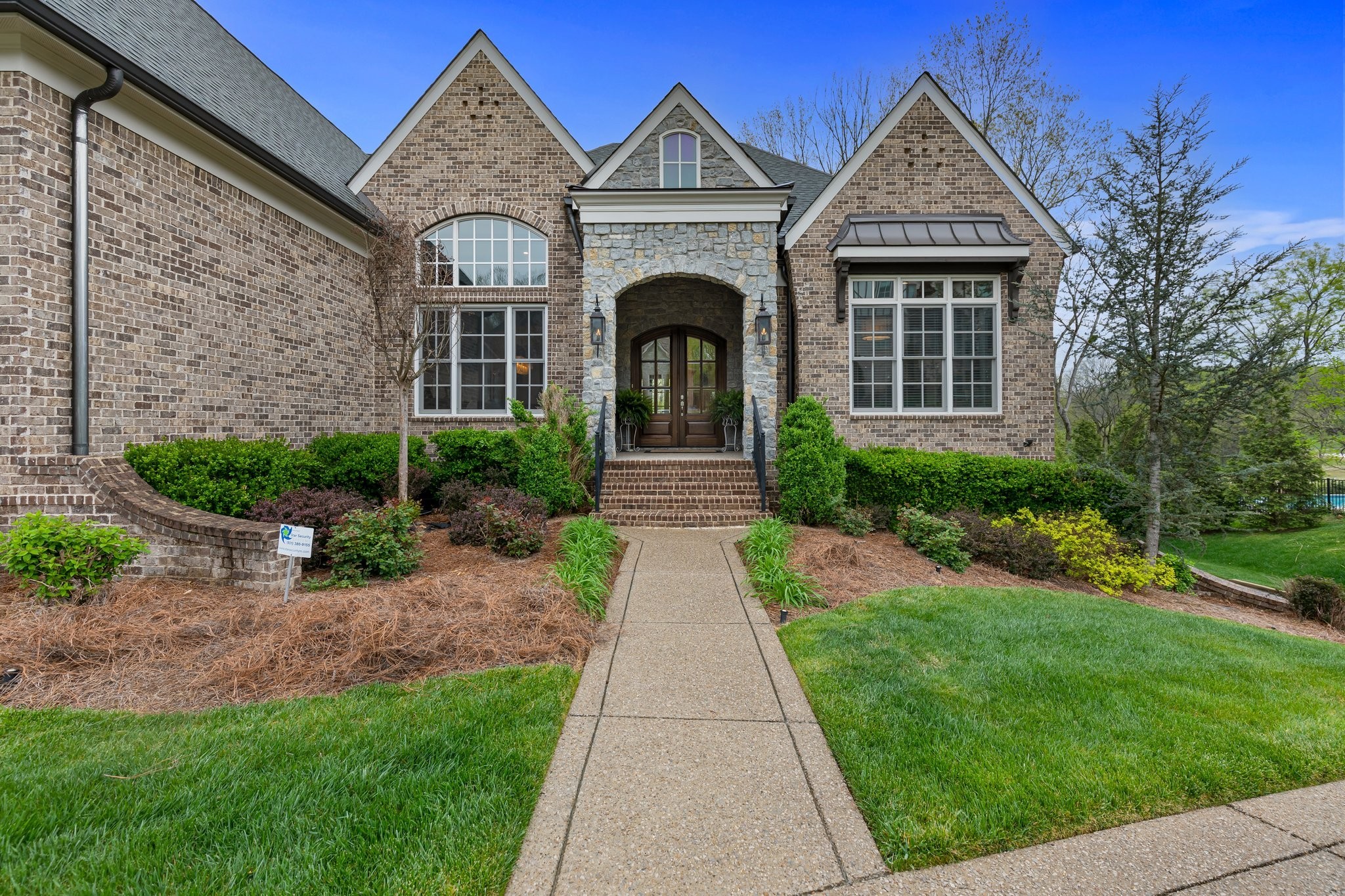 6685 Hastings Ln