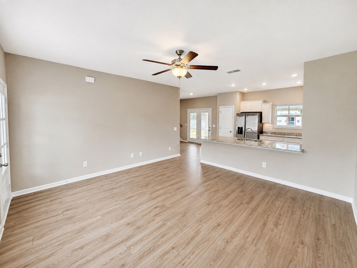 4011 Dortch Ln