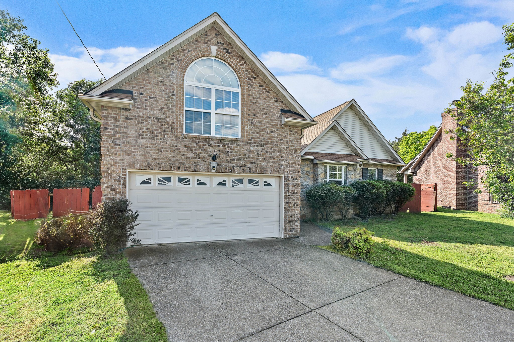 1220 Waverunner Ct W