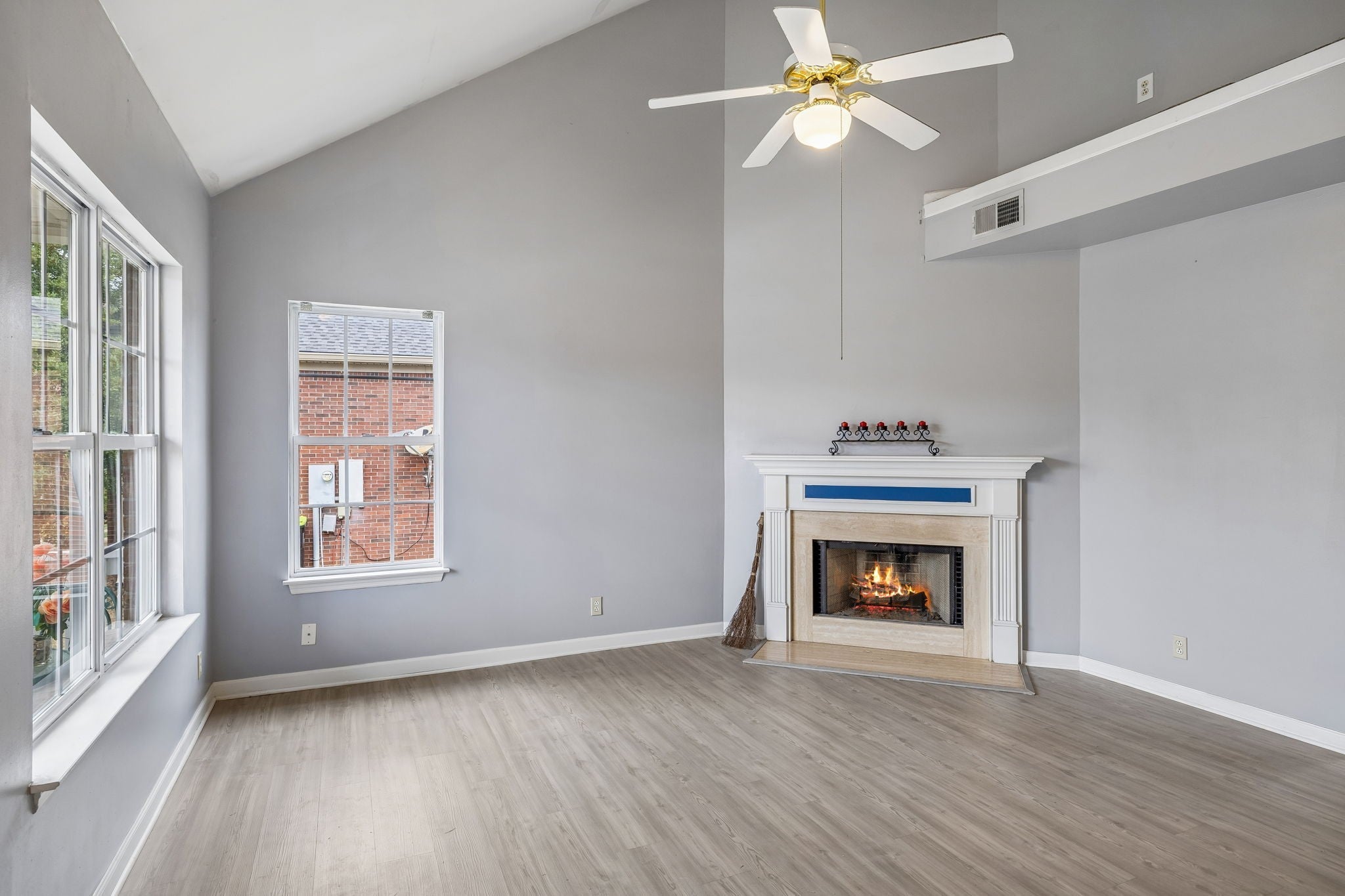 7928 Boone Trce