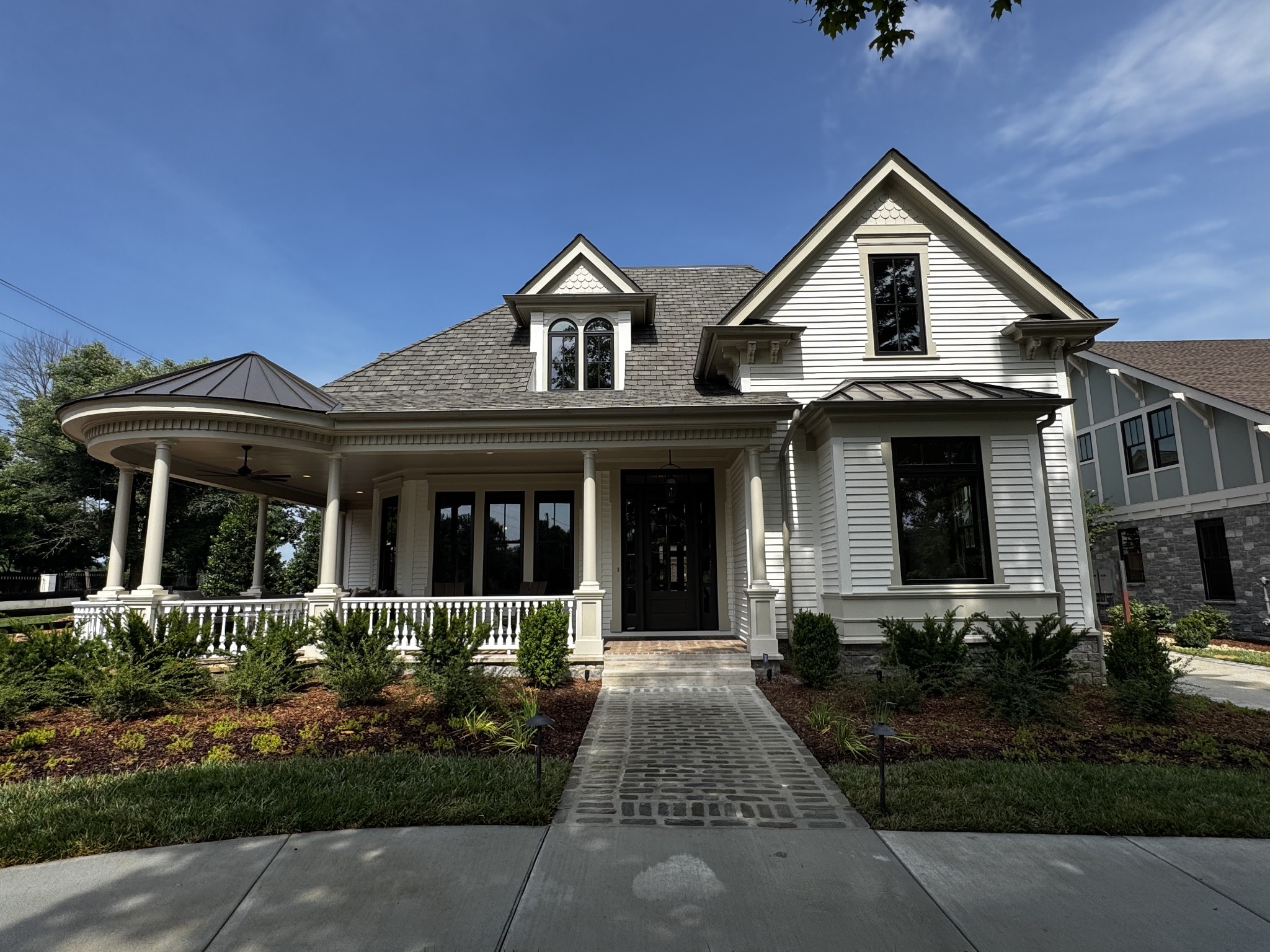 1835 William Campbell Court