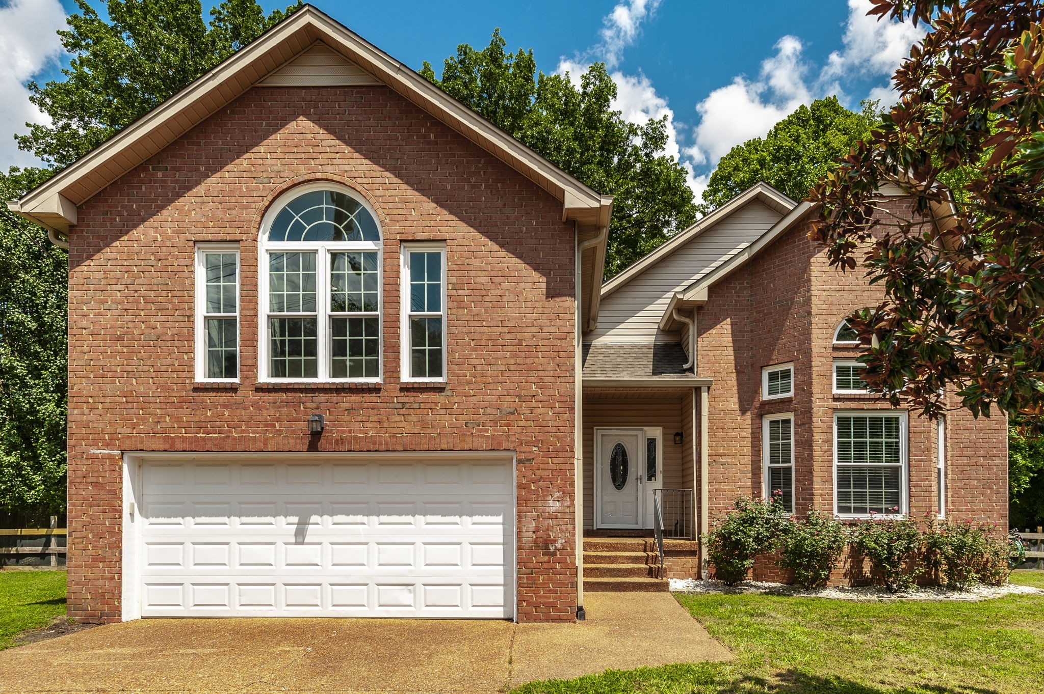 3629 Applewood Ln