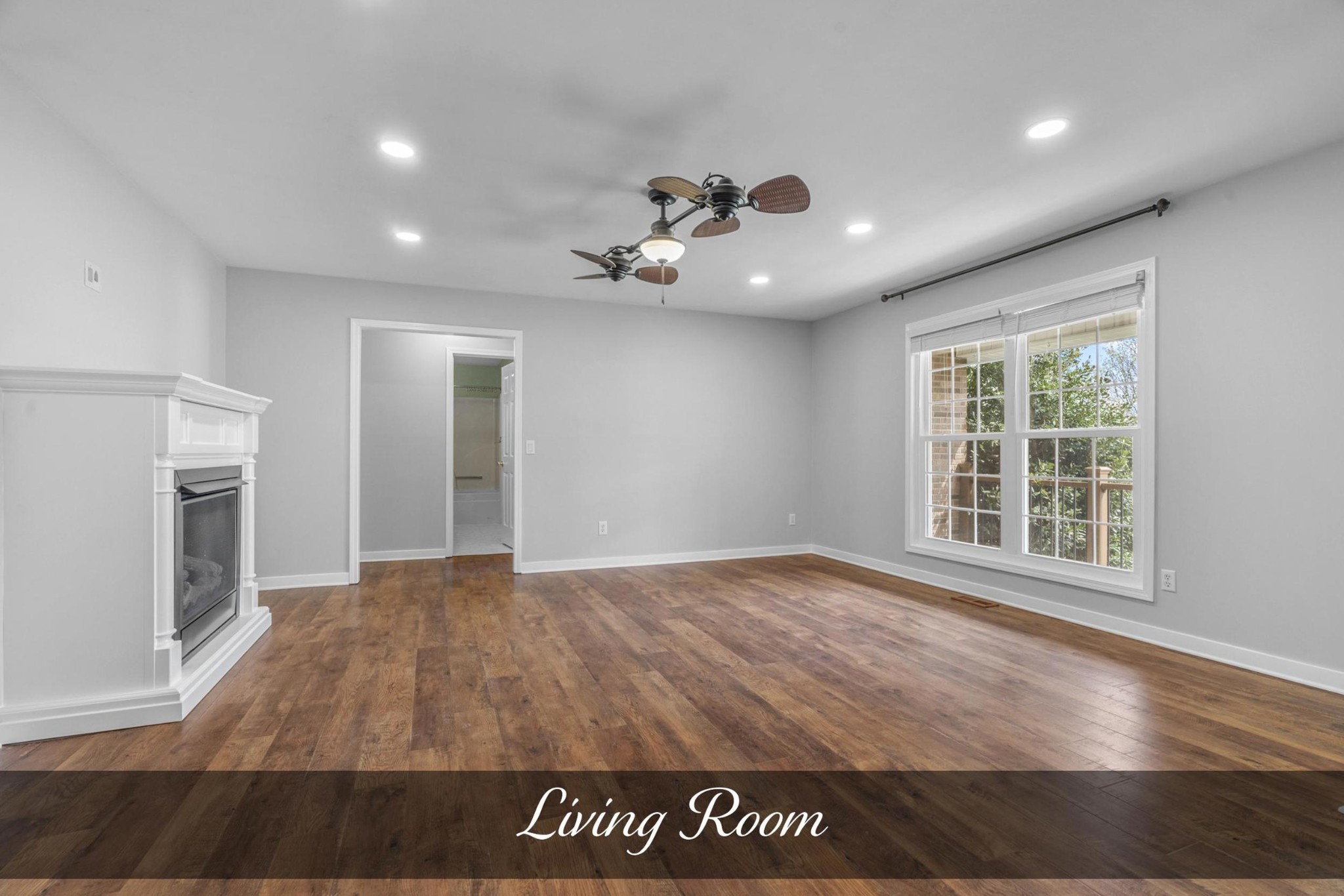 300 Poplar Pt
