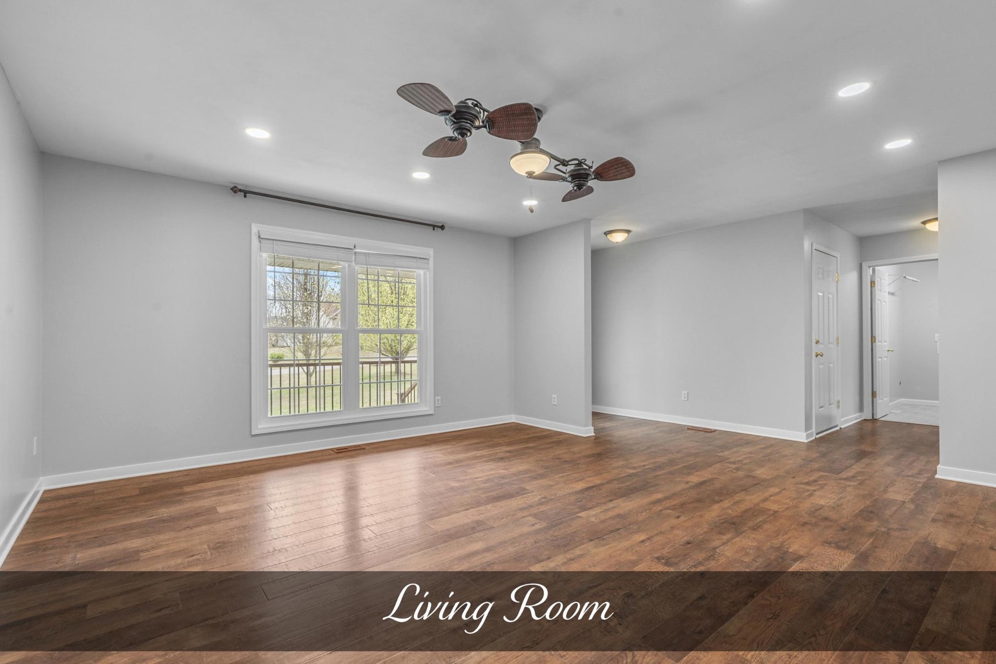 300 Poplar Pt