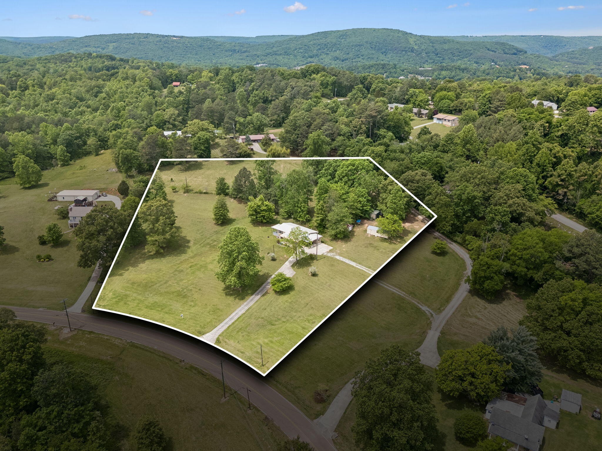 Photo 1 of 51 — 1484 Blythe Ferry Road, Dayton, TN 37321