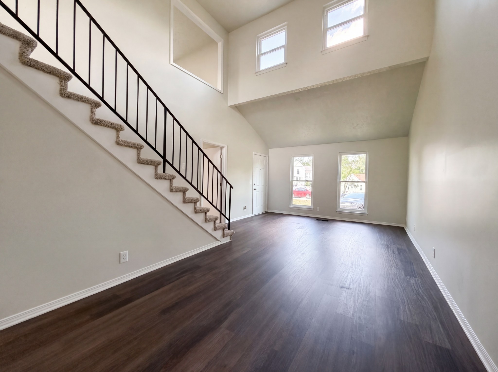 535 Amquiwood Ct