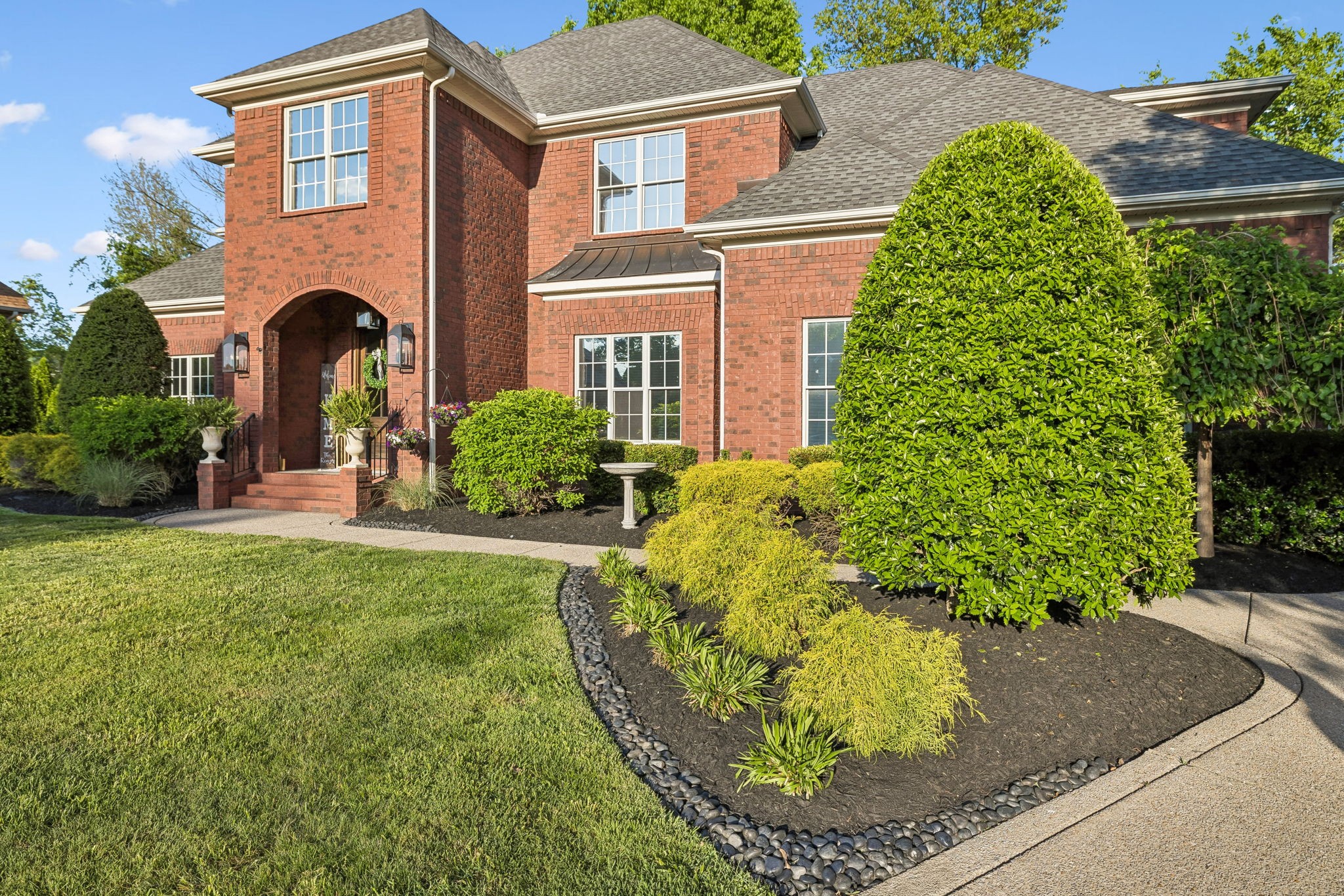 1808 Mosaic Trl