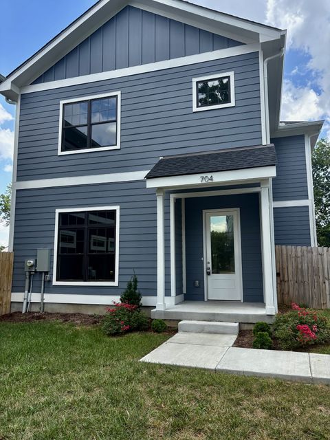 704 26th Ave N Nashville TN 37208