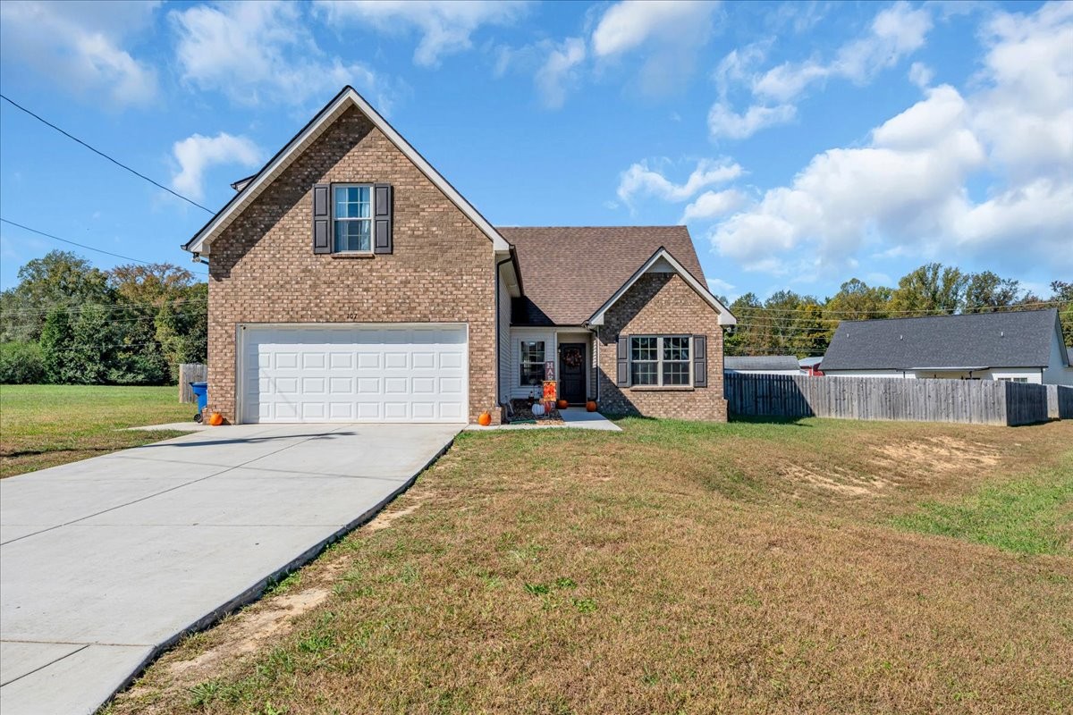 107 Grace Ct
