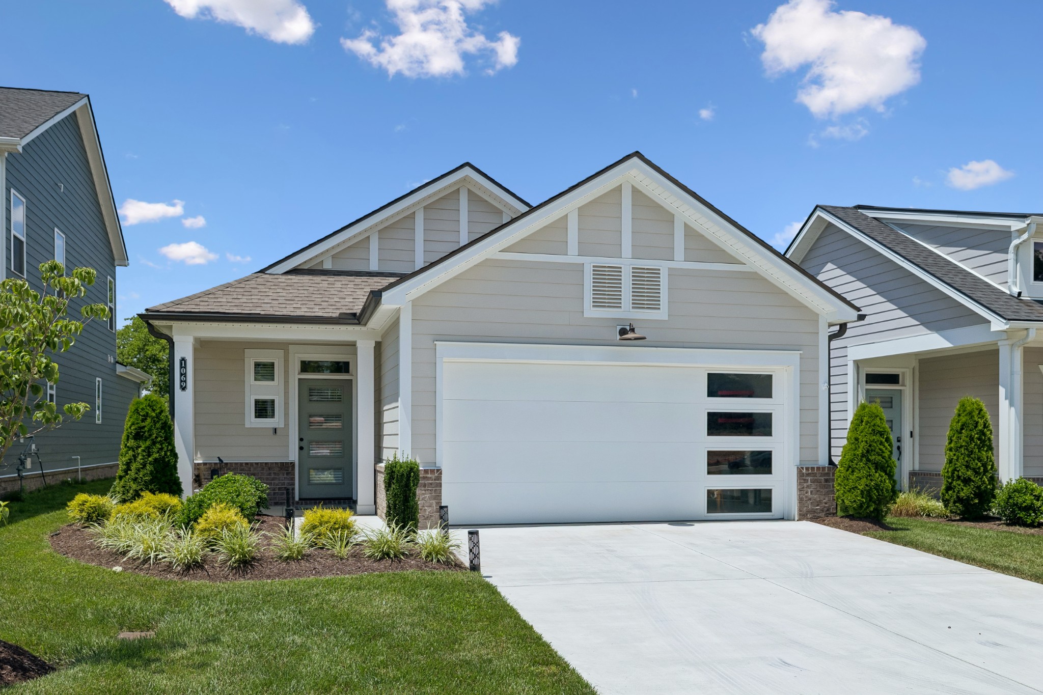 1069 Linn Cove Ct