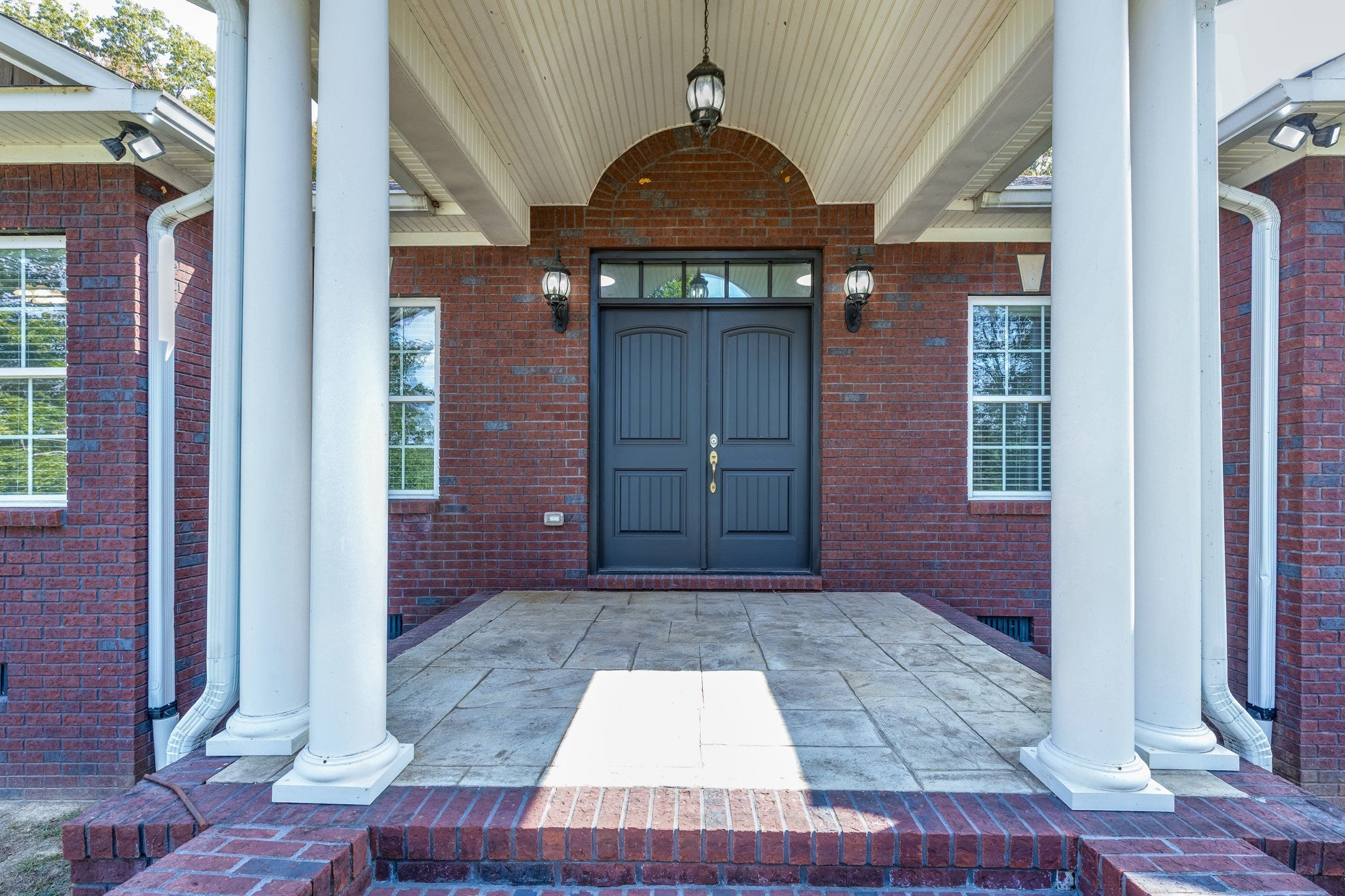 545 Longbranch Rd