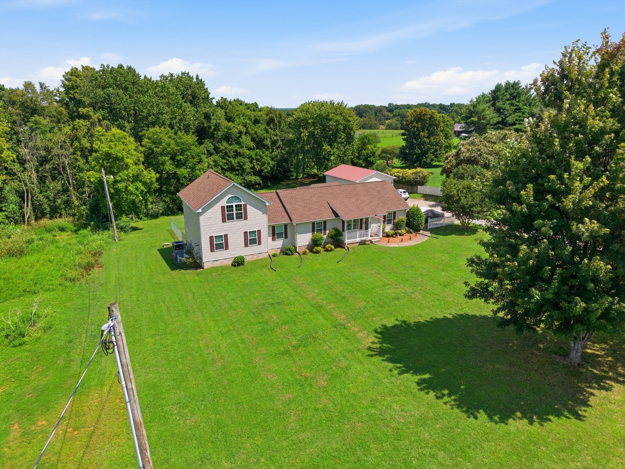 7464 Hoods Branch Rd