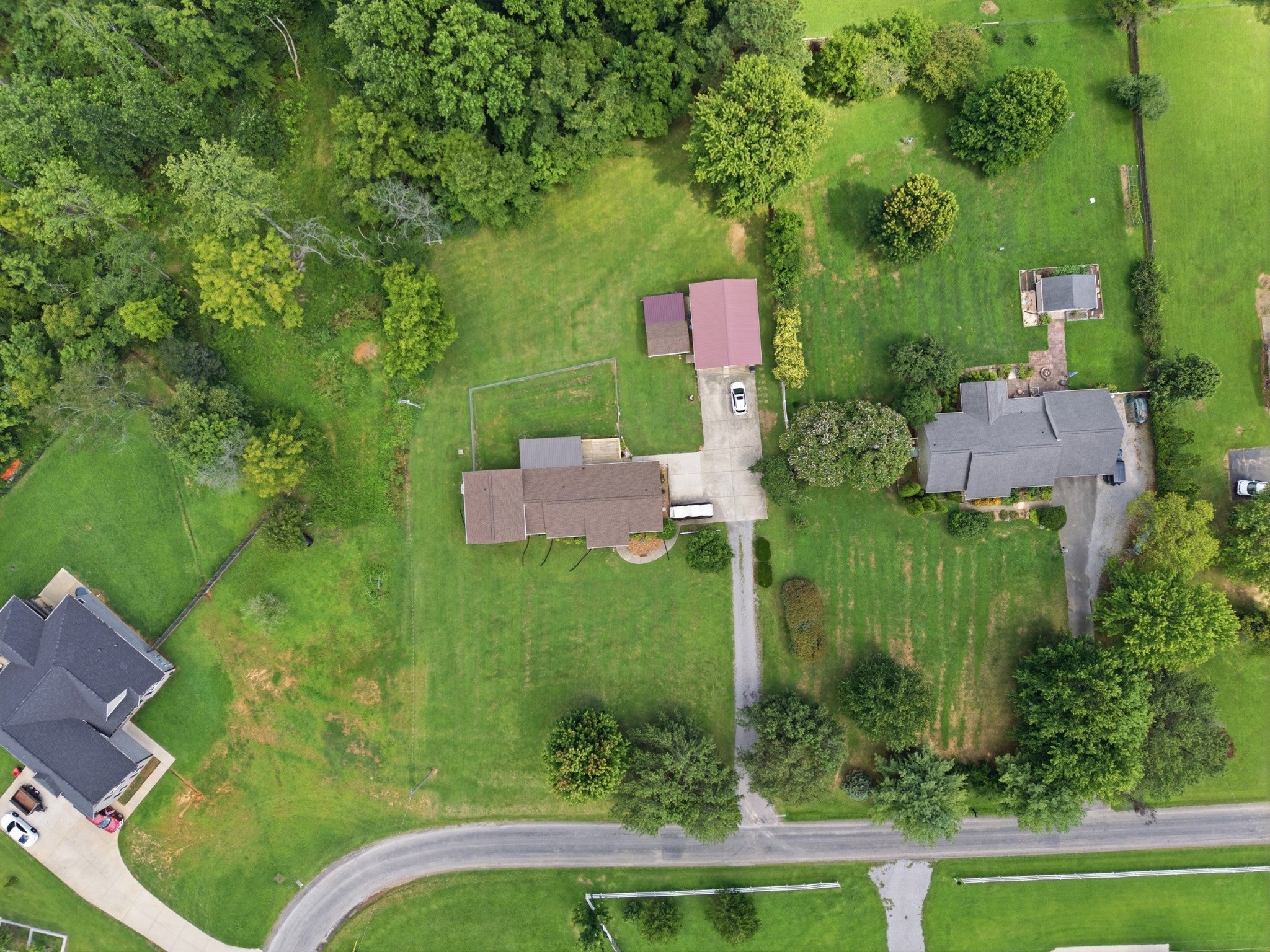 7464 Hoods Branch Rd
