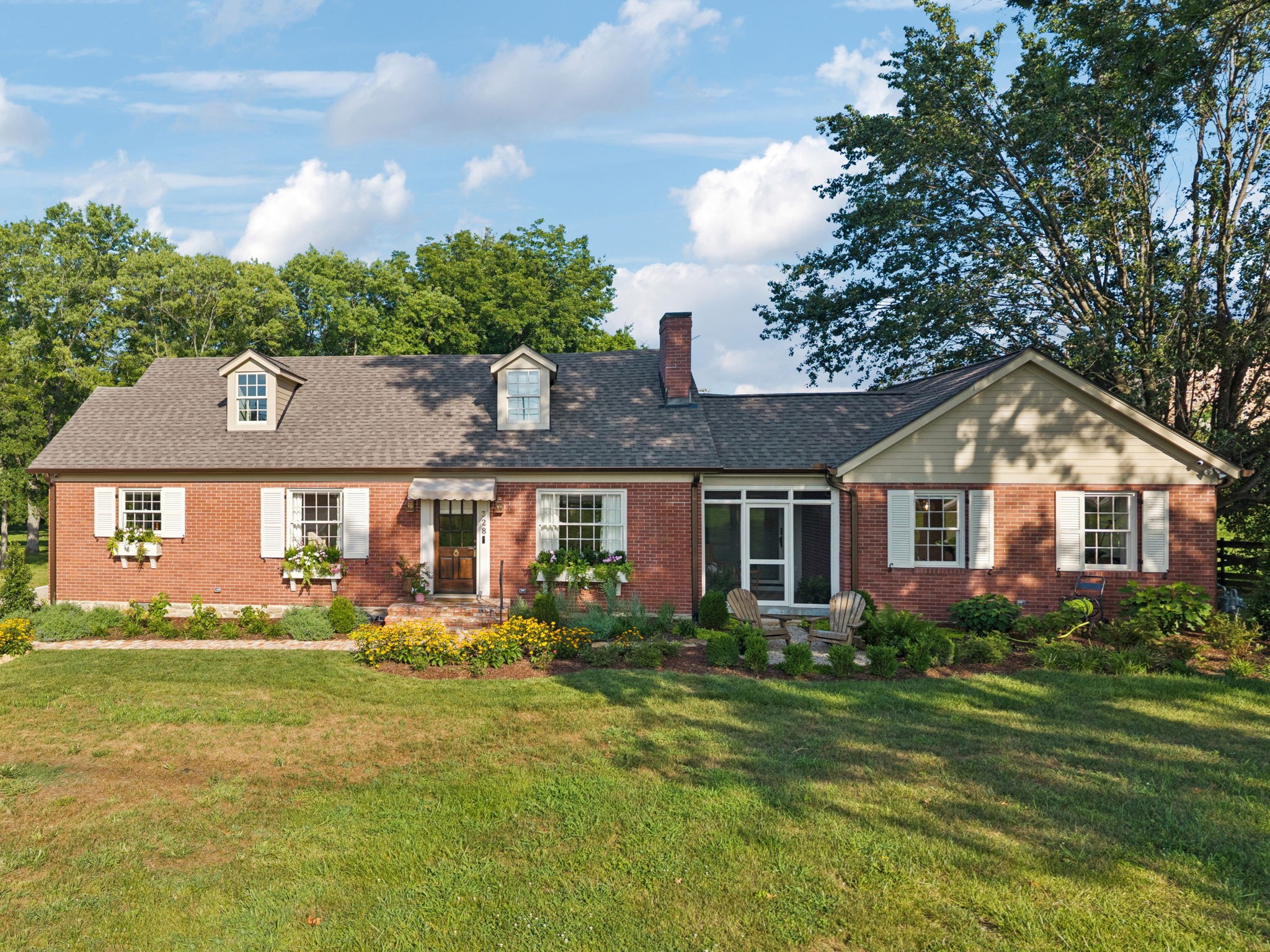 328 Franklin Rd