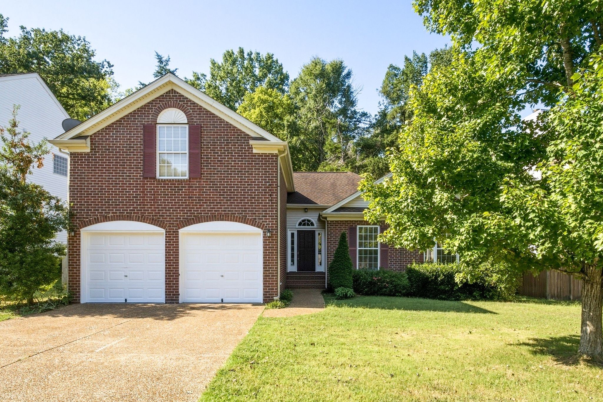 4-bed listing at 541 Wheatfield Way, Nashville