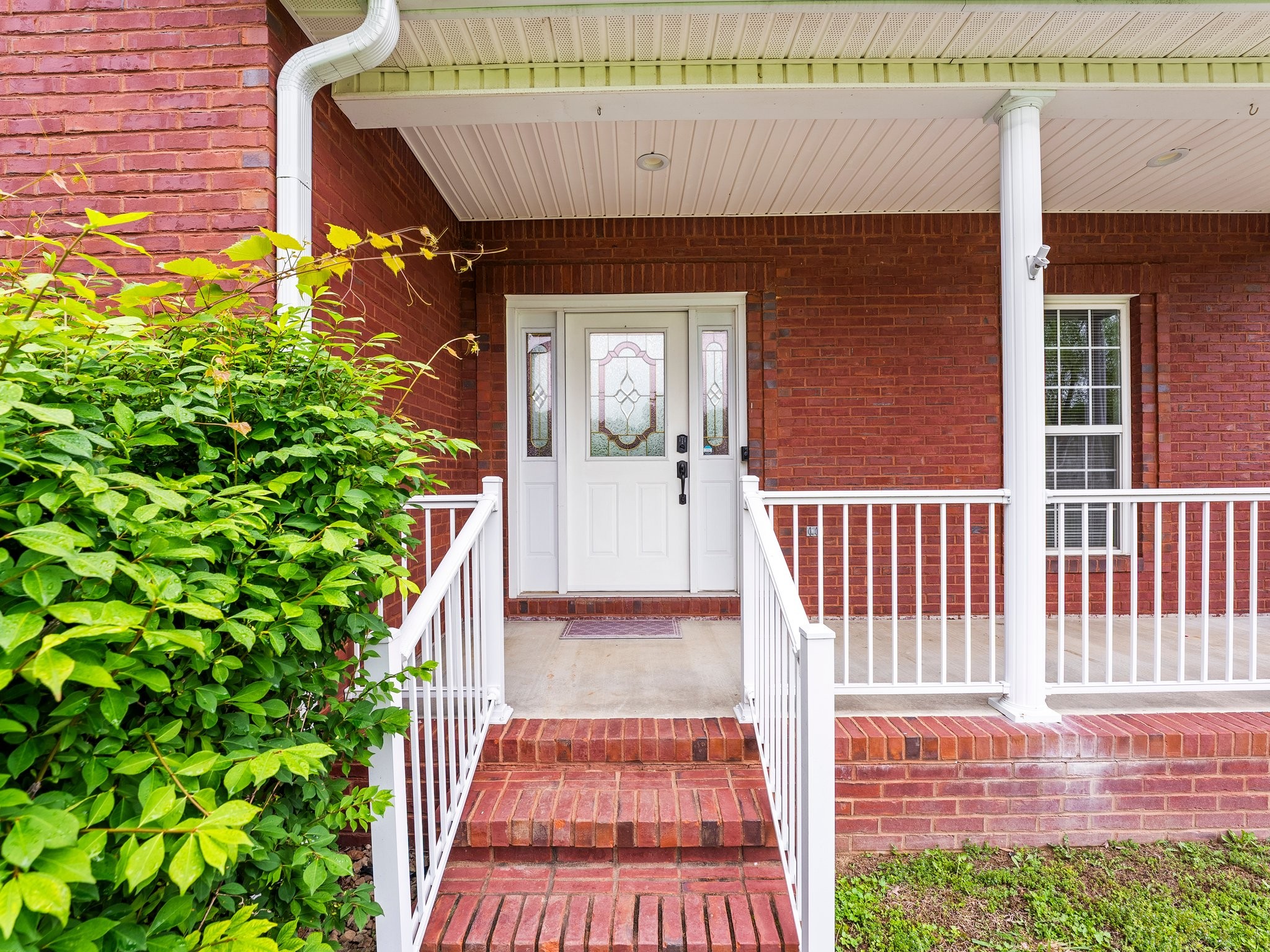 416 Overlook Cir