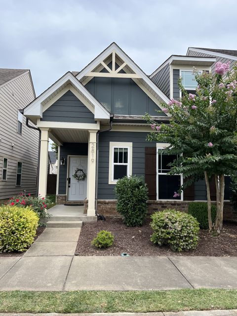 2819 Sterlingshire Dr Murfreesboro TN 37128